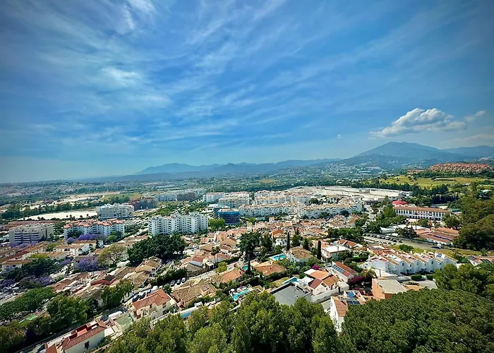 Con Vistas Al Mar En Nueva Andalucia *